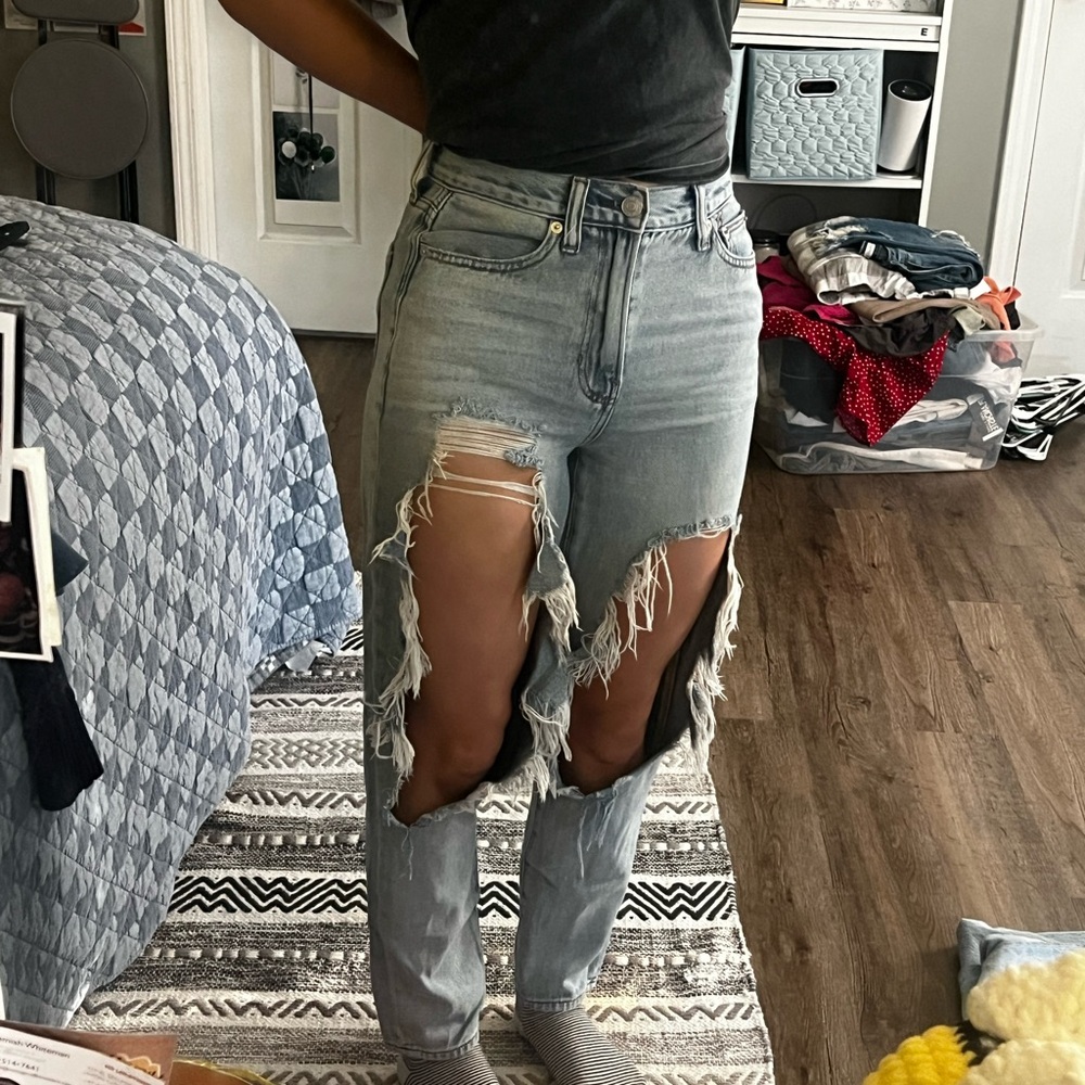 Distressed Light Blue Women's Jeans